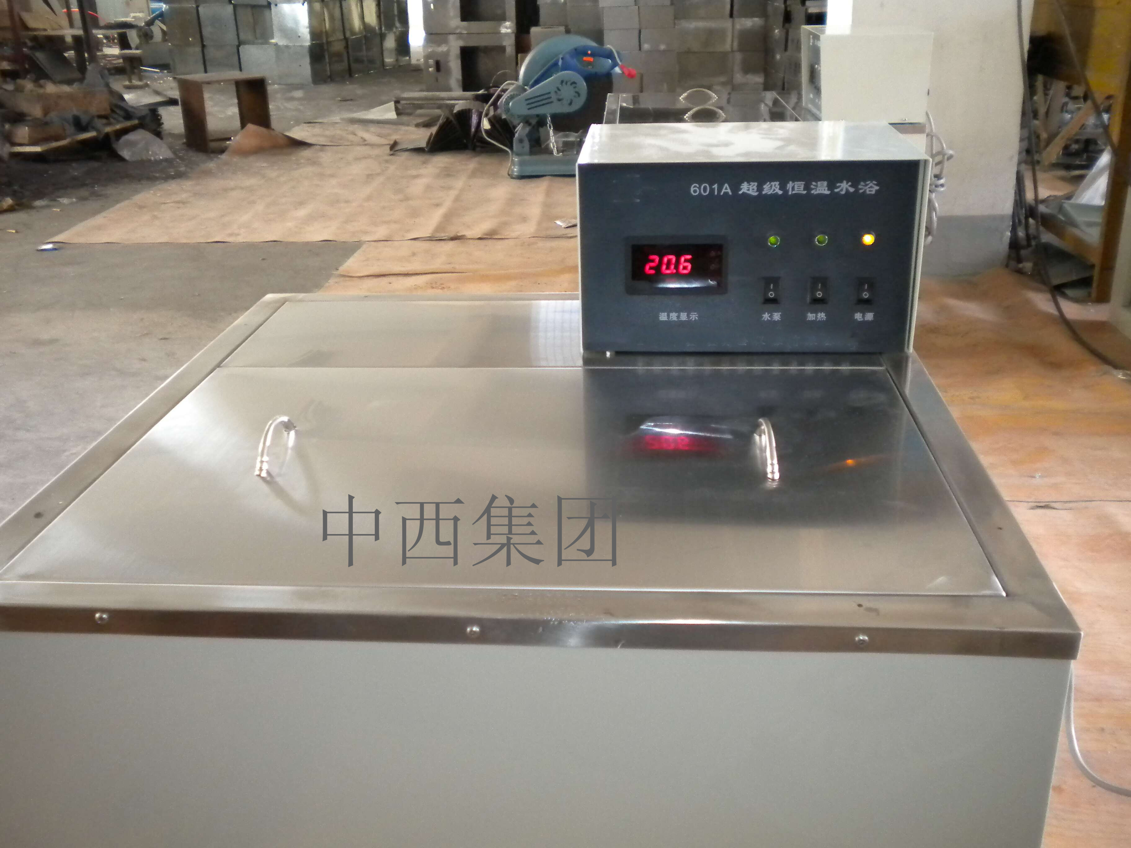 数显恒温水浴锅HT17-HH-W601