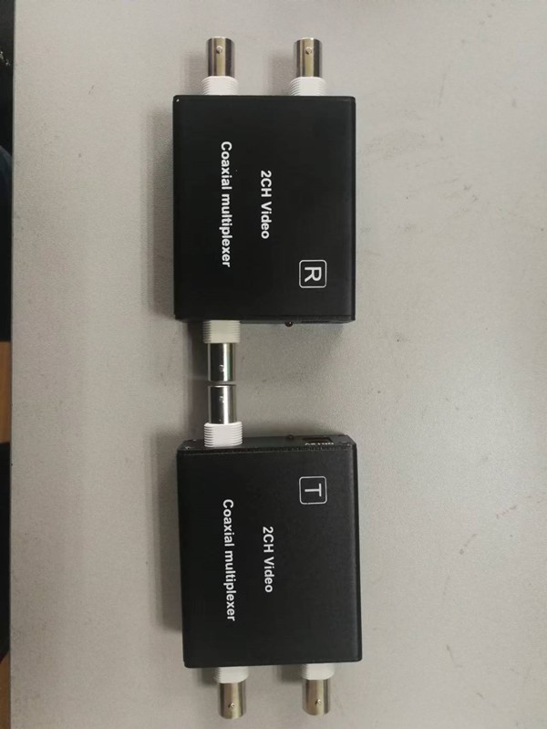 视音频复用器 YX-2002