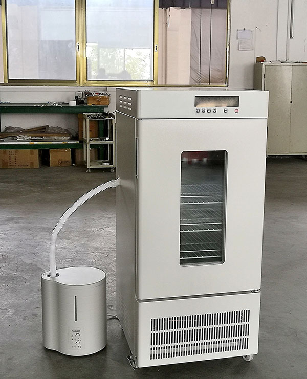 恒温恒湿培养箱GY1-LRH150HS