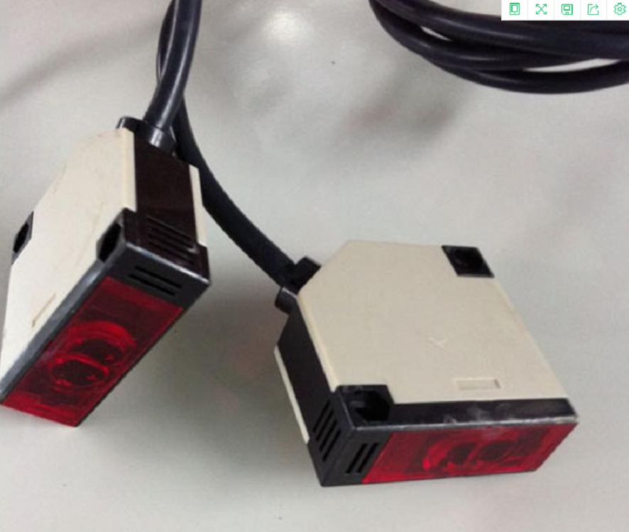 反射式角柱型光电开关（带防爆证）E3K100-DS100M1