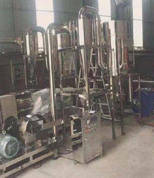 万能粉碎机KM1-JXW20