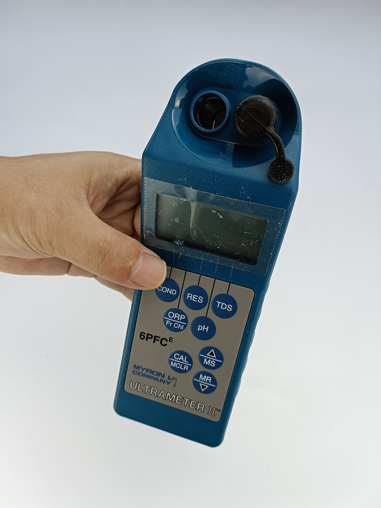 6参数便携电导/PH表(美国)GD07-MYRONL 6PFCE