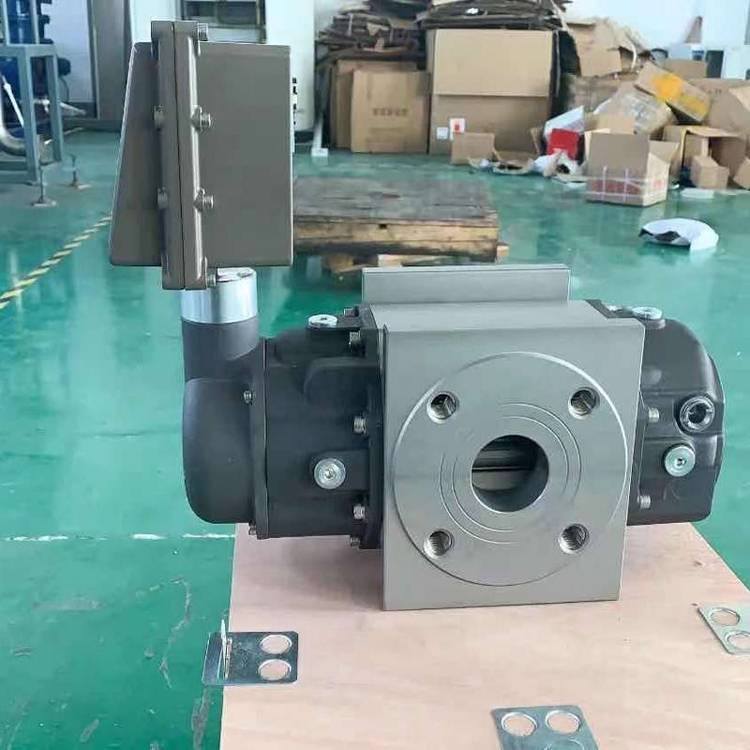 气体罗茨流量计（中西器材）（流量范围：5-200m3/h ）M141621