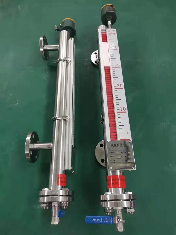 侧装磁翻板液位计（中西器材）M2022-BM26