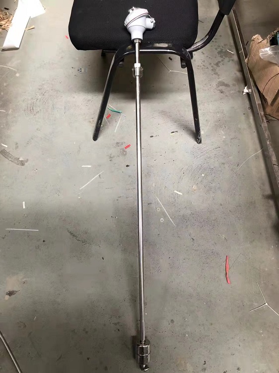 浮球液位计/电动浮球变送器（液位计+安装套管+连接法兰（配DN25） 中西器材）M299846