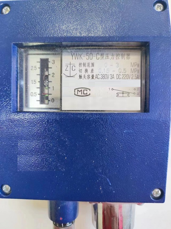 船用压力控制器(压力0.2,0.4,0.6,0.8,1兆帕)YWK-50-C