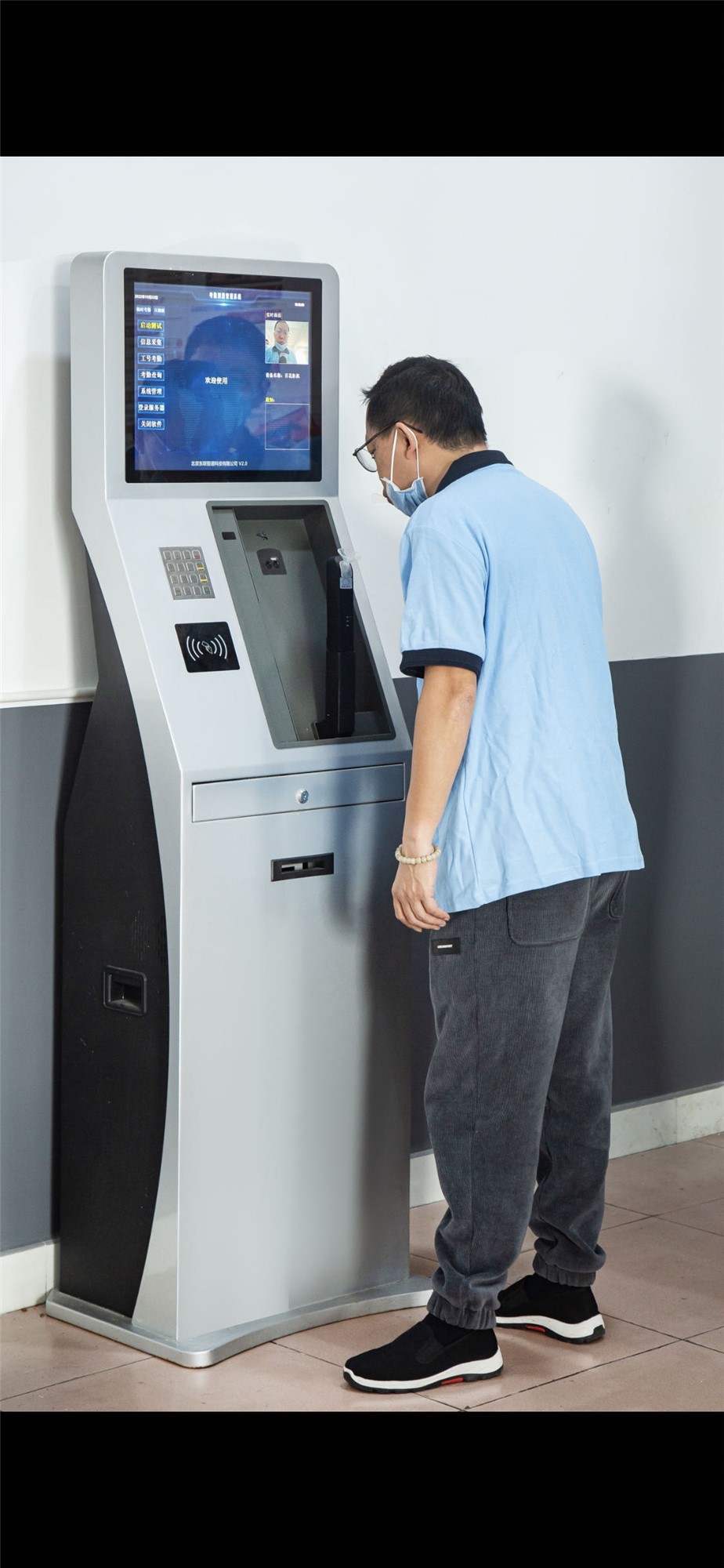 立柜式酒精测试仪M31/M1(22-19-I5型)