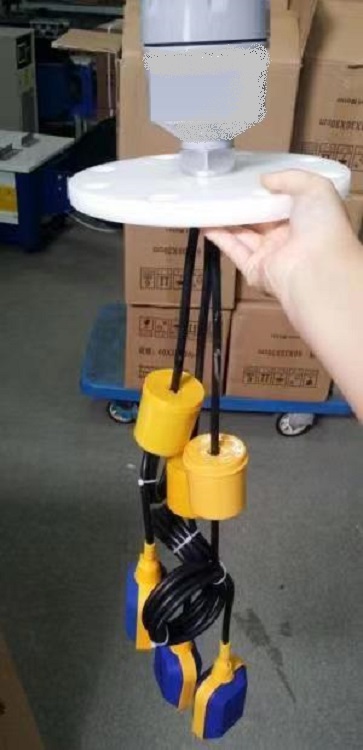 电缆浮球液位开关/成组电缆浮球 15米 三点控制PP球LF-PP