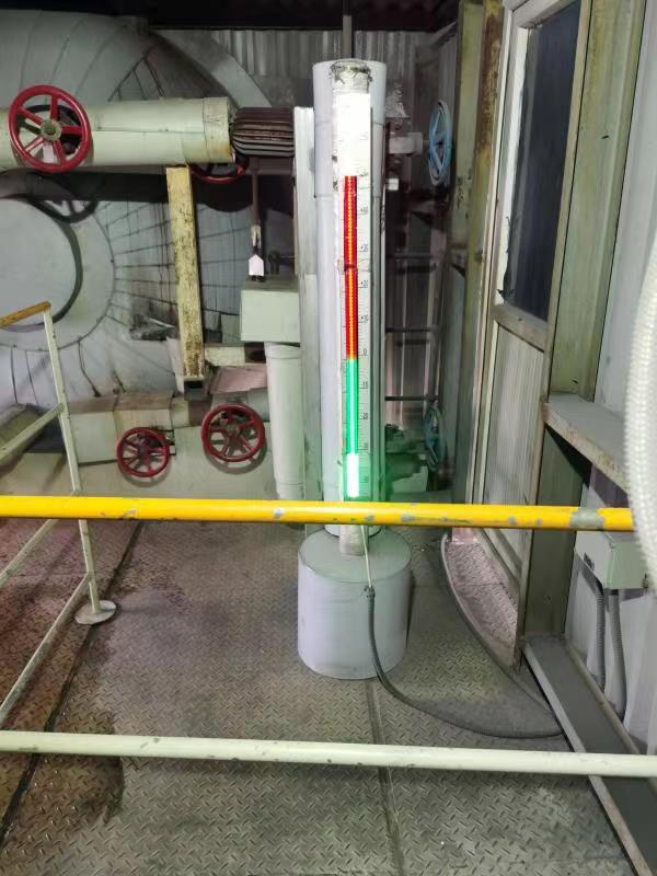 LED双色水位计( )（蒸汽温度0-500℃，量程-150mm~150mm，PN100 DN20，中心距600mm）M53721