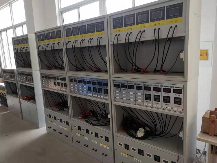 蓄电池修复仪（中西器材）XY17-407092